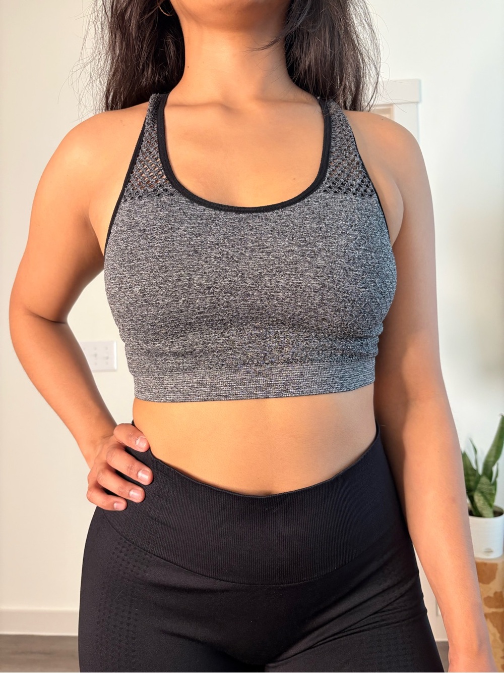Seamless Gray Racerback Sports Bra - Comfortable Support